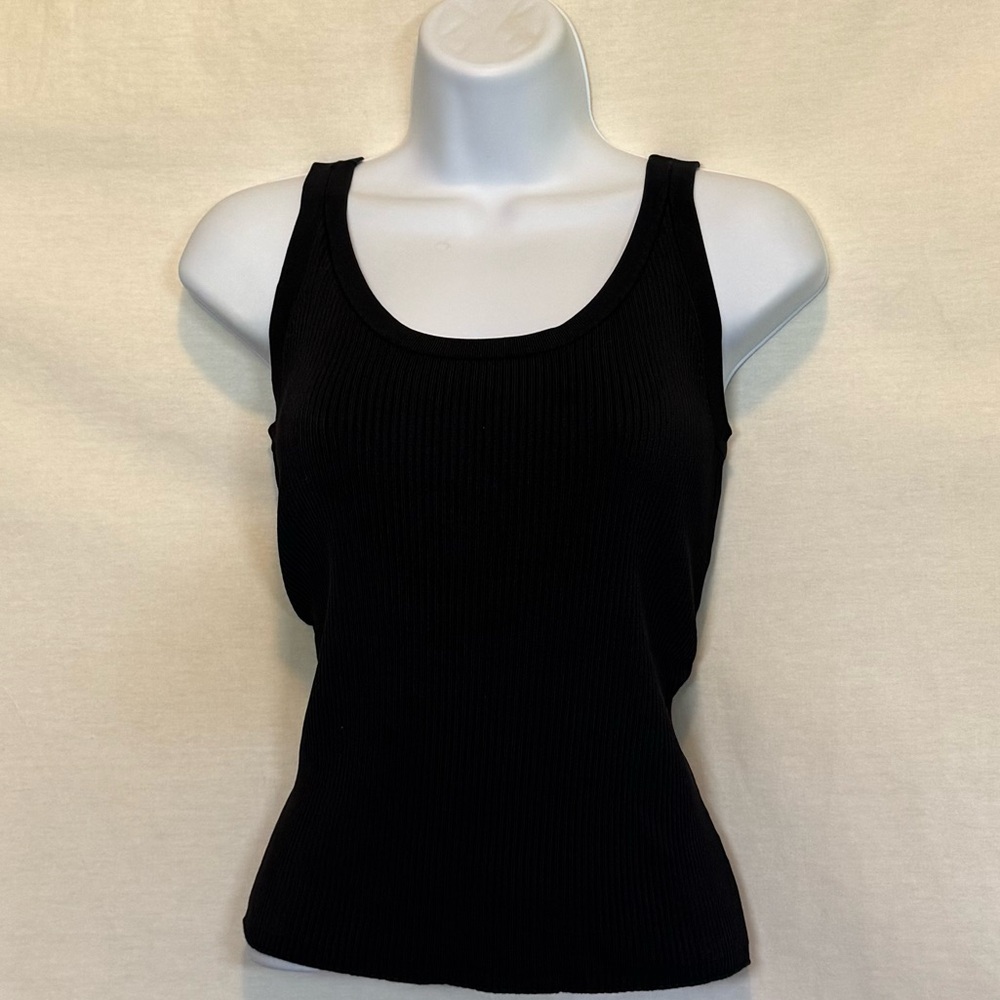 F-144 Grace Black Lightweight Sleeveless Pullover Sweater Size MP